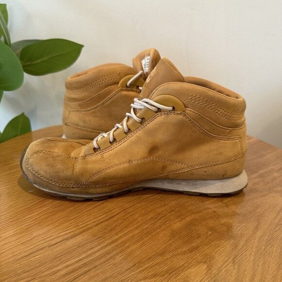 Timberland Women's Tan Leather Lace Up Outdoor Hiking Boots Size 9M - Picture 9 of 9